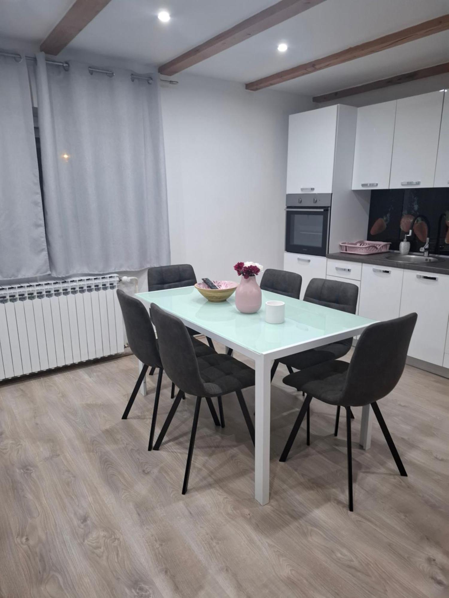 Sweet Dreams Apartment 1 วาราชดีน ภายนอก รูปภาพ